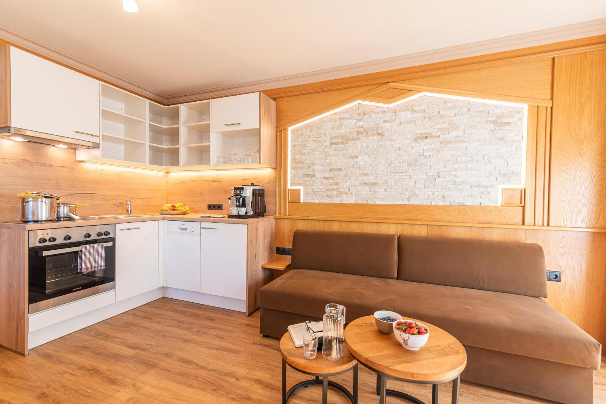 אישגל Hotel Garni Apart Tina מראה חיצוני תמונה